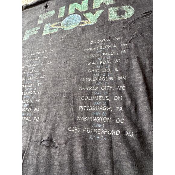 Vintage ‘87 Pink Floyd Tour Paper Thin USA Made Single Stitched Thrashed Band T - Picture 6 of 9